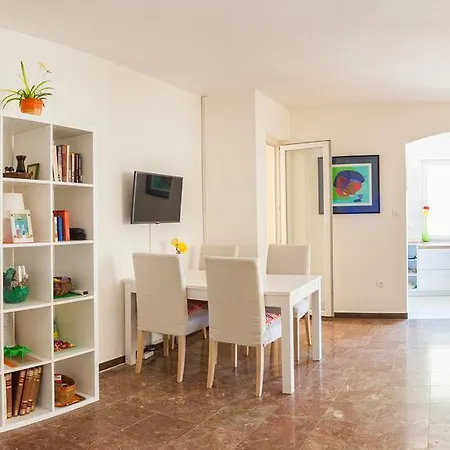 Buco Daire Zadar